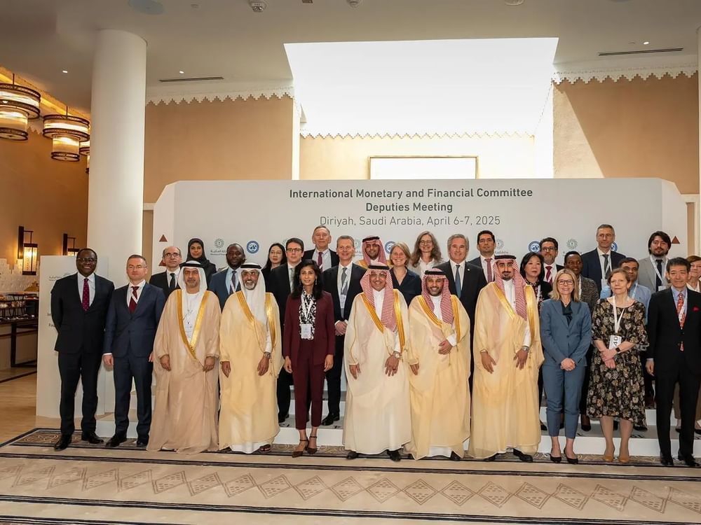 الإمارات تشارك في اجتماع وكلاء اللجنة الدولية للشؤون النقدية والمالية في الرياض
