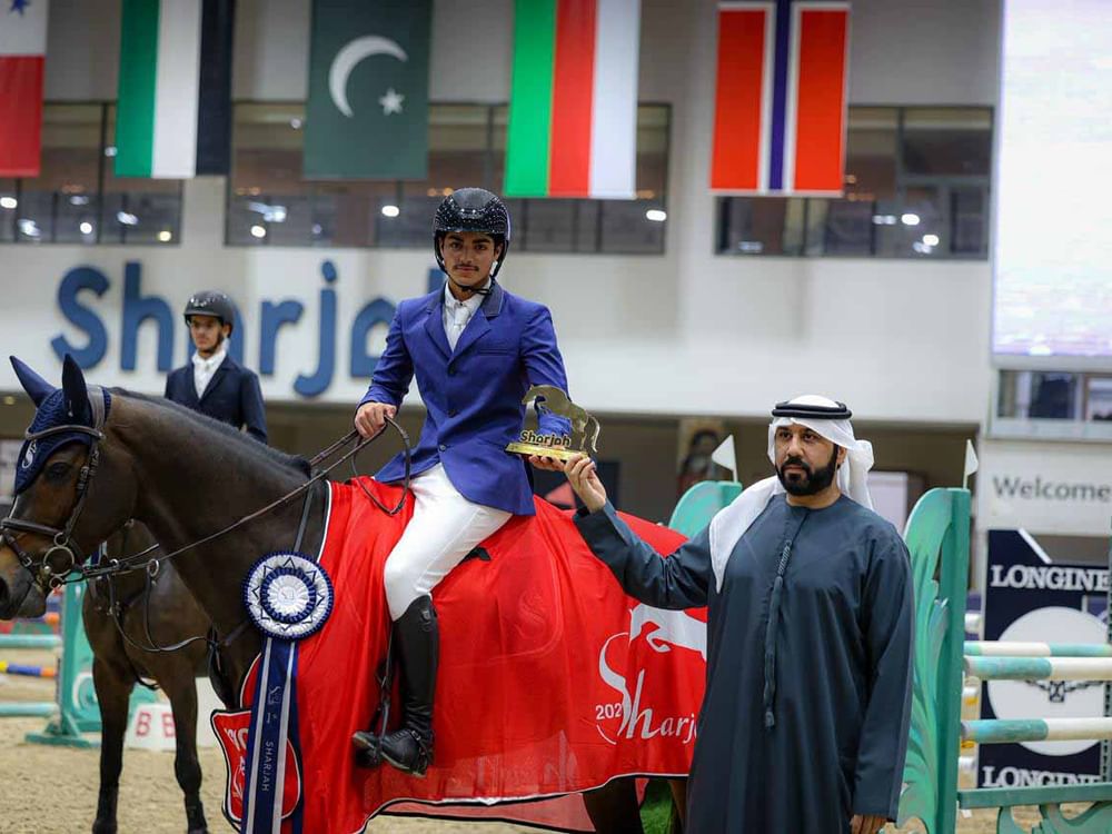  بطولة الشارقة لكأس الأمم لقفز الحواجز تتوج الفائزين في أولى منافساتها 