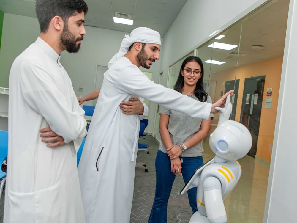 الجامعة الأمريكية في رأس الخيمة توائم برامجها مع مكانة الإمارة المتنامية