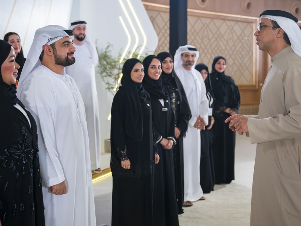 منصور بن زايد يترأس اجتماع مجلس تنافسية الكوادر الإماراتية ويكرّم الفائزين بجائزة "نافس" في دورتها الثالثة