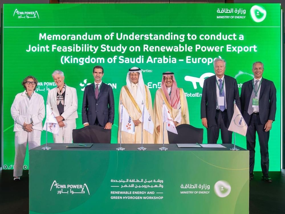 Saudi Arabia signs agreements for green hydrogen, power exports to Europe