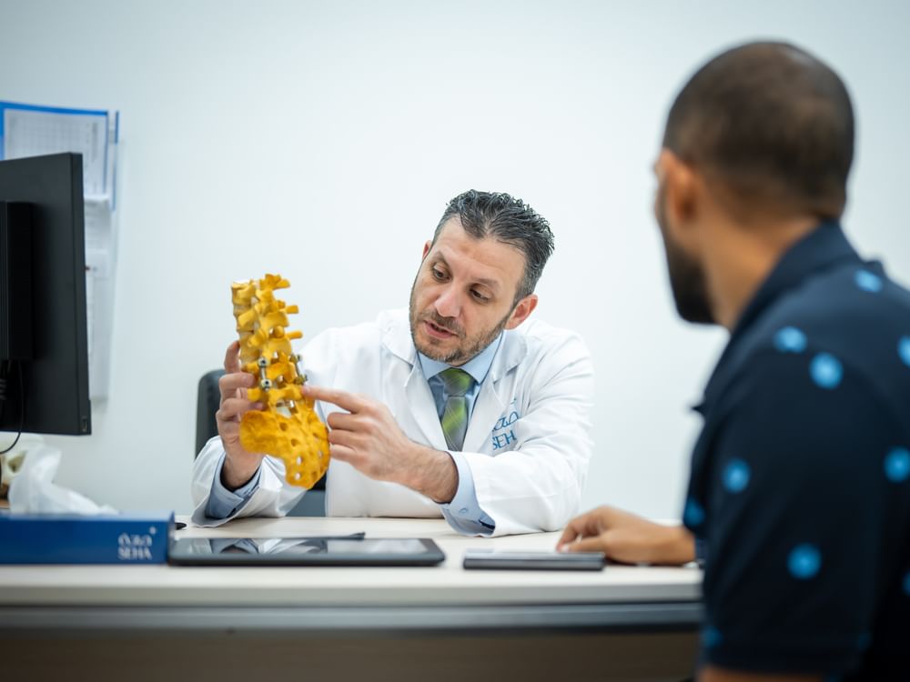 SEHA’s Madinat Zayed Hospital treats complex thoracolumbar tuberculosis spine case