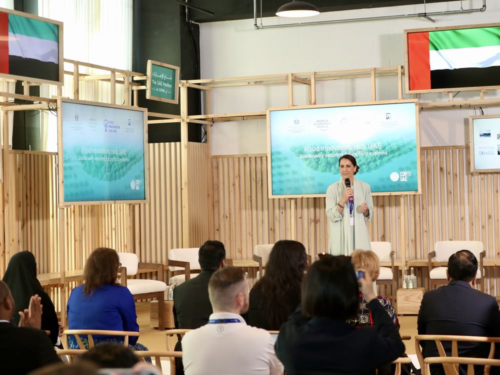 المرأة الإماراتية / ريادة اقتصادية وحضور عالمي يعزز مسيرة التنمية