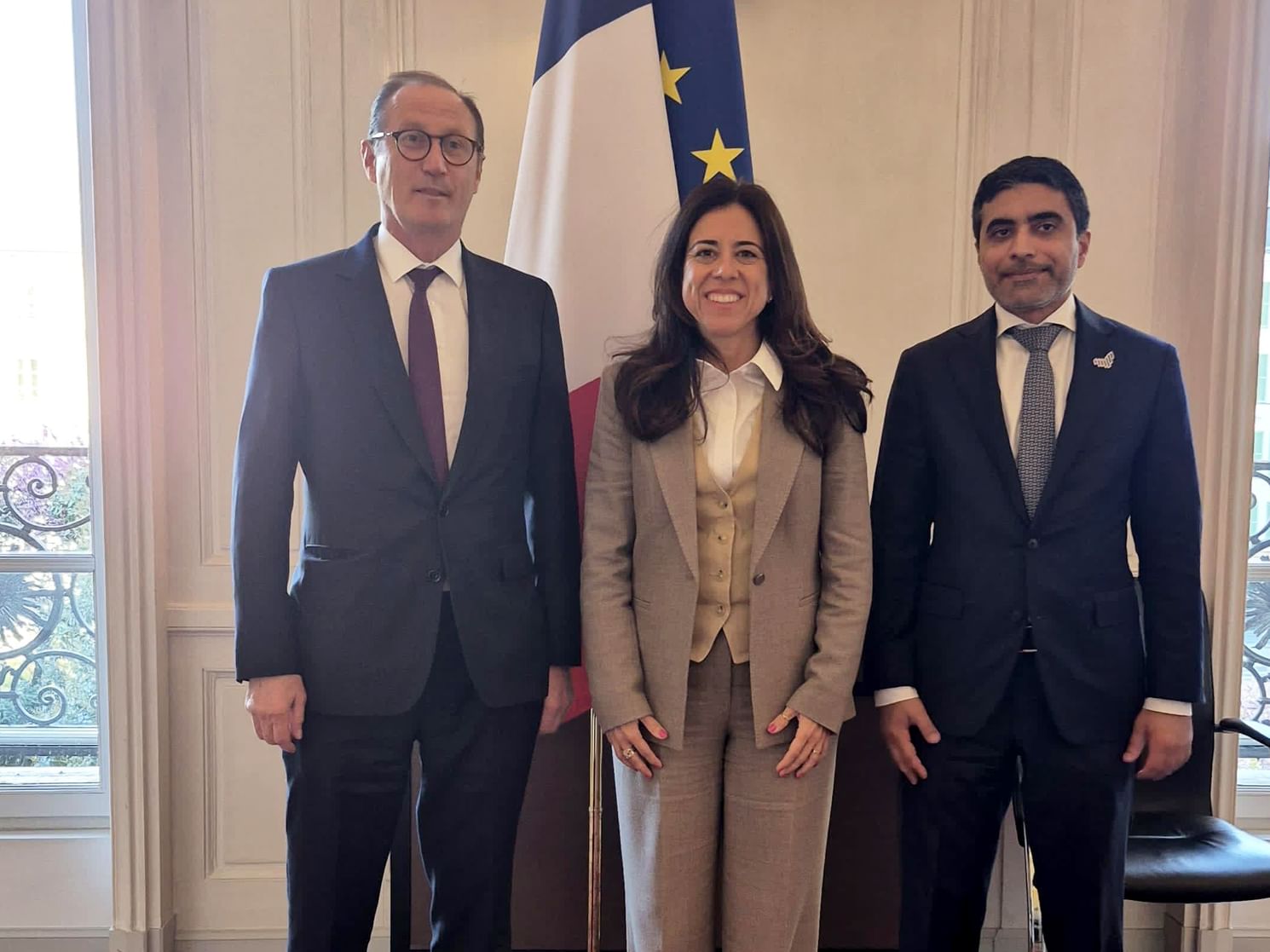 Les Émirats arabes unis et la France tiennent des consultations politiques