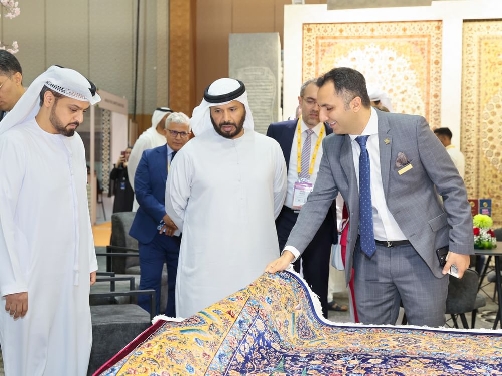 DOMOTEX Middle East 2025 começa em Dubai destacando inovação e sustentabilidade no setor de pisos