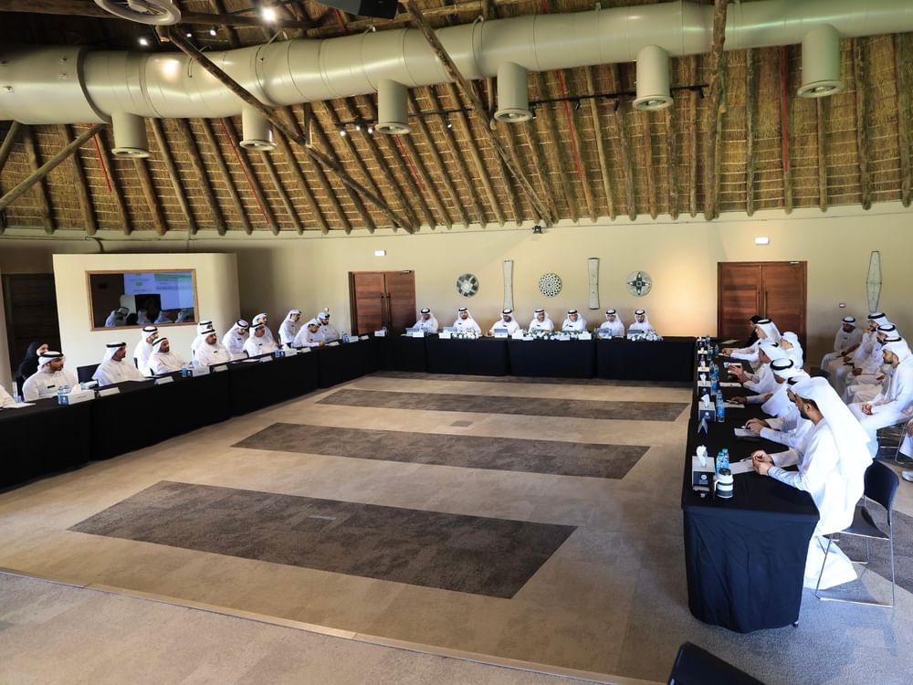 شؤون الضواحي تناقش مخرجات مجالسها لتعزيز أواصر التلاحم المجتمعي