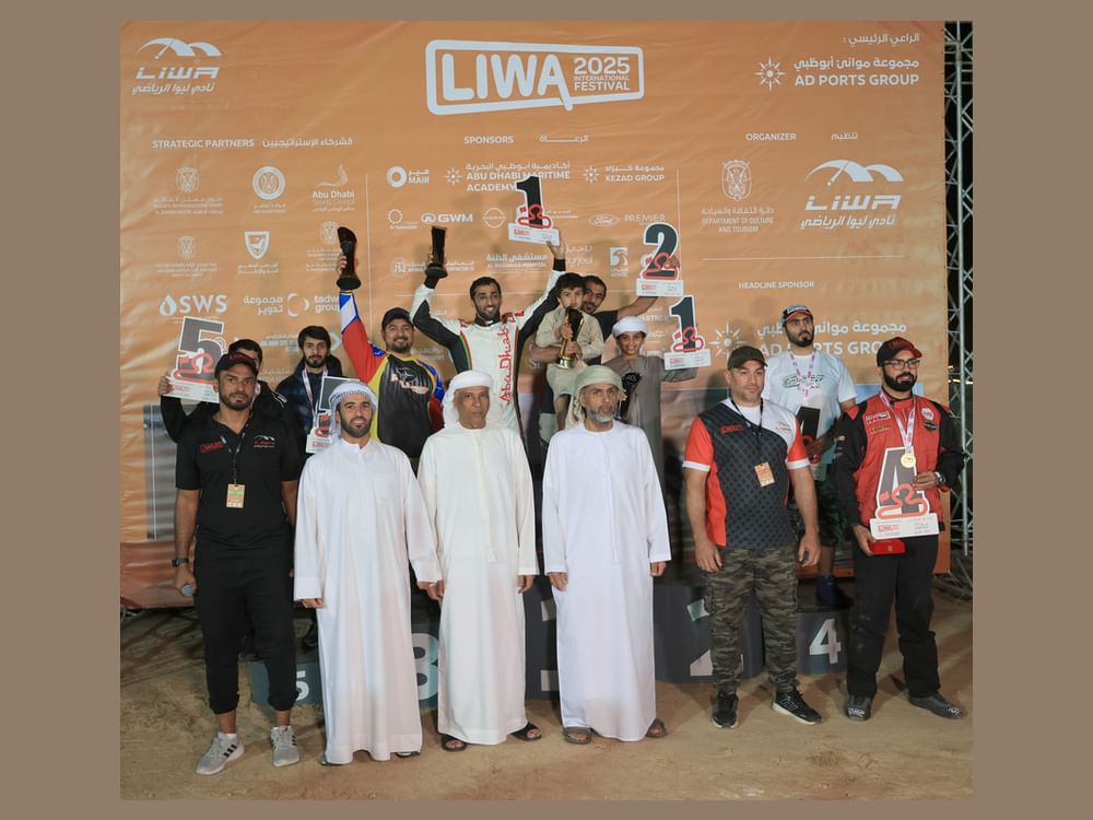 القمزي يتوج بالمركز الأول في منافسات "UTV" بمهرجان ليوا  