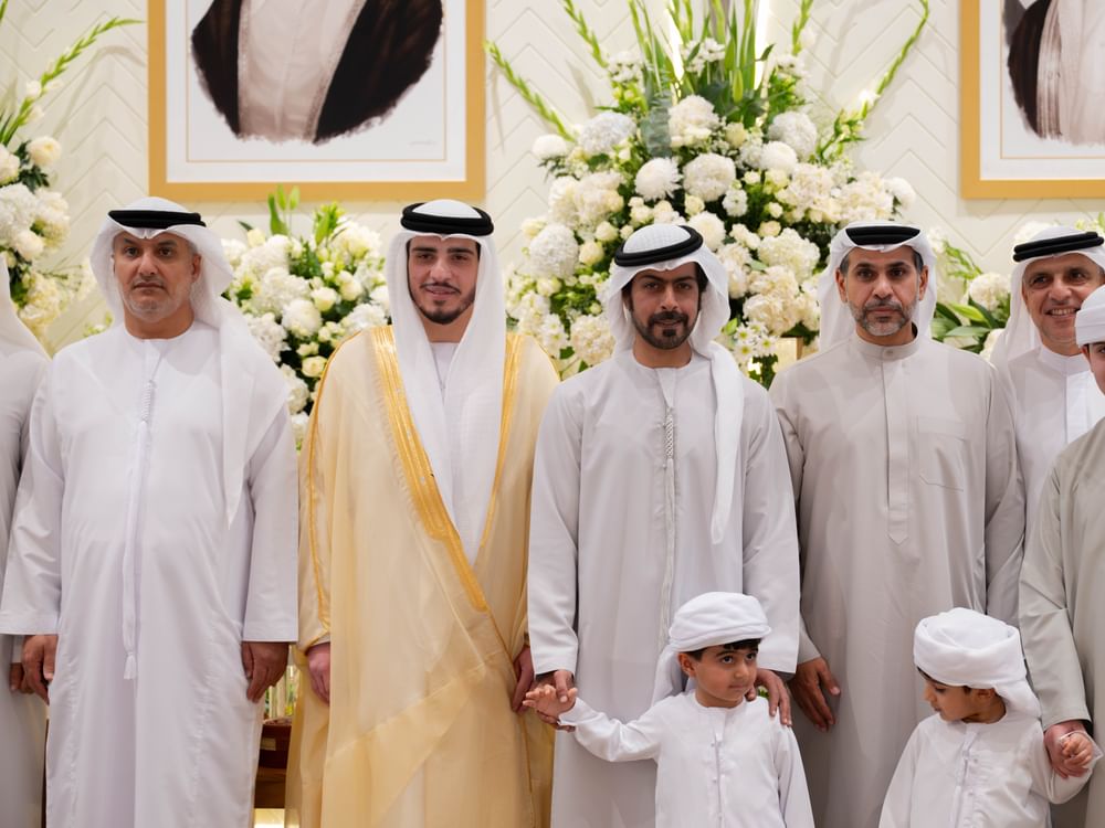 خليفة بن طحنون بن محمد يحضر حفل استقبال بمناسبة زفاف عبدالله محمد الخوري 