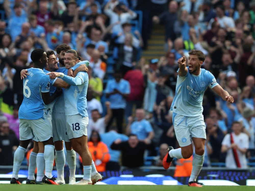 مانشستر سيتي يستهل مشواره بالفوز على بورنموث في الدوري الإنجليزي