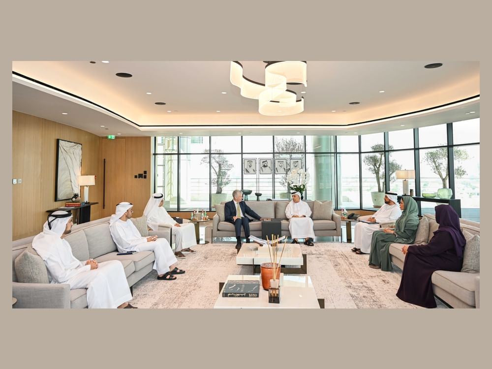 "طرق دبي" ومطارات دبي تبحثان تكامل النقل وتسهيل حركة المسافرين