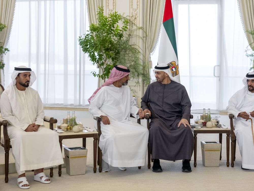 UAE President receives Crown Prince of Ajman | Emirates News Agency