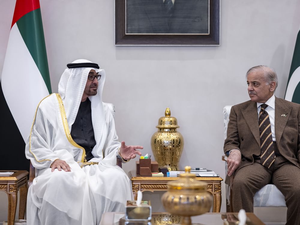 UAE President, Pakistani Prime Minister discuss bilateral cooperation, regional developments