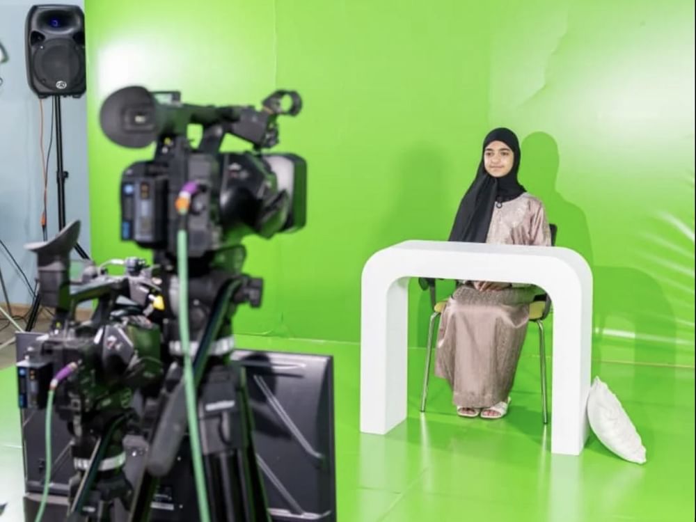 ورشة الإستديو الإبداعي تنمي مهارات الإعلام لدى طلبة المدارس بدبا الفجيرة