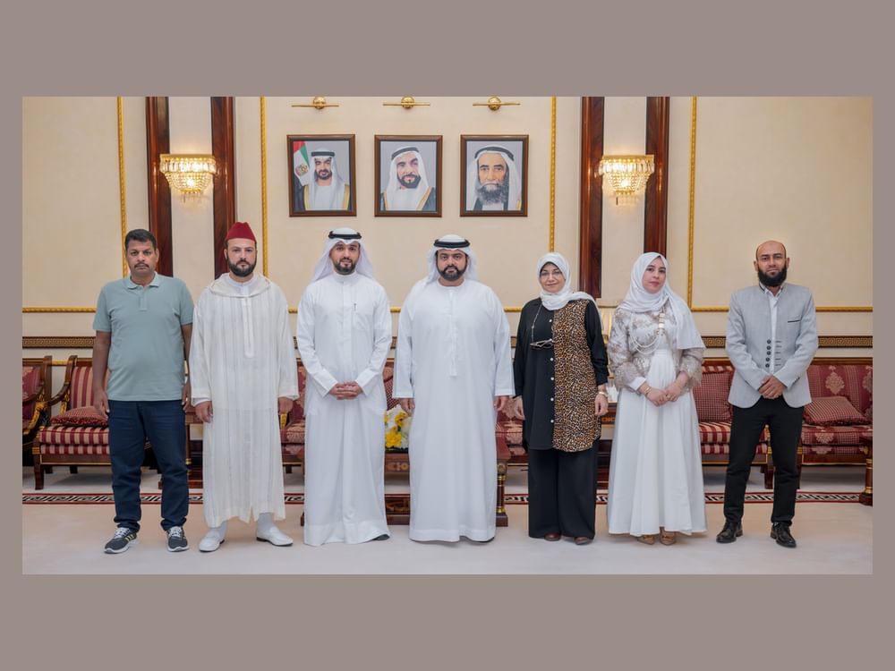 محمد الشرقي يلتقي الفائزين في منحة البدر وضيوف المهرجان ويشيد بإبداعاتهم