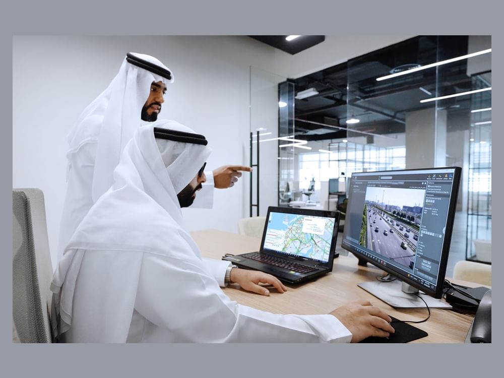 "طرق دبي" تطلق منصة ذكية لمراقبة الحركة المرورية 