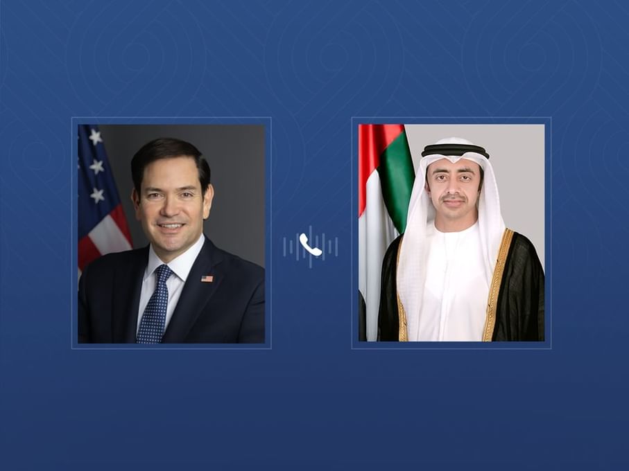 Шейх Абдулла бин Заед провел телефонный разговор с госсекретарем США