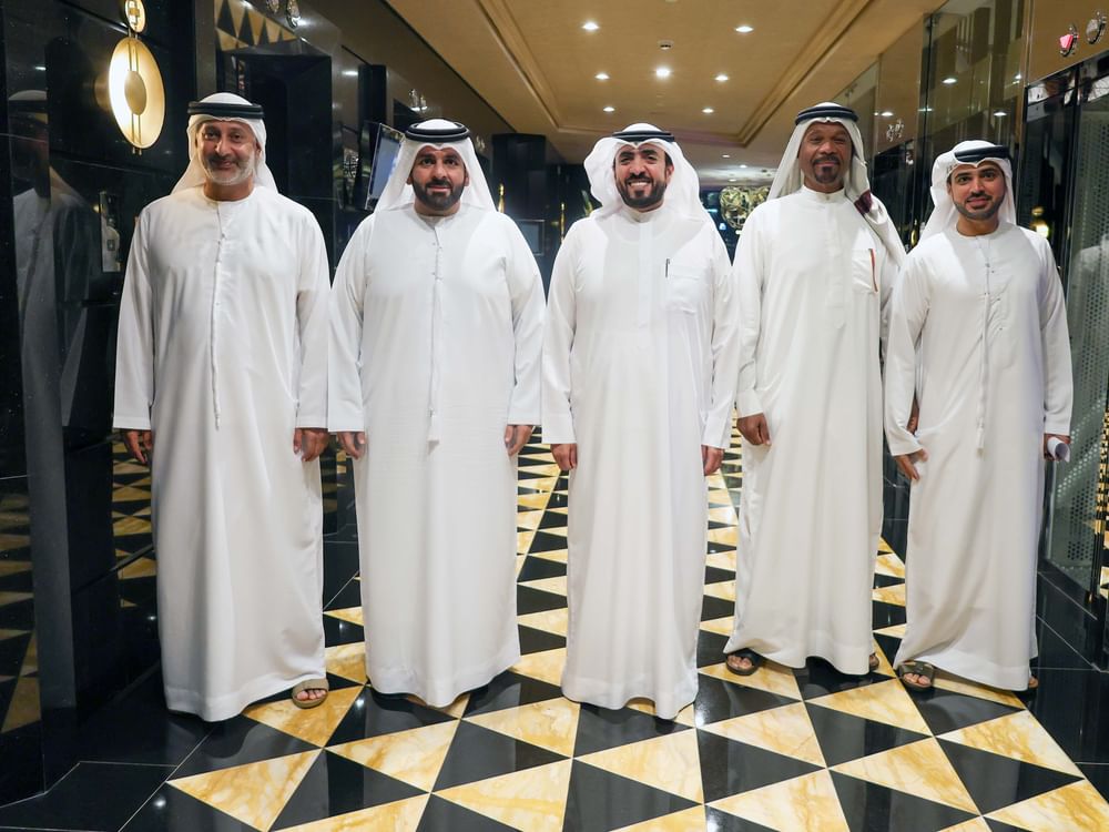 "دبي البحري" يستعرض فعاليات 2024 والتحضير لبطولة الخليج لأصحاب الهمم