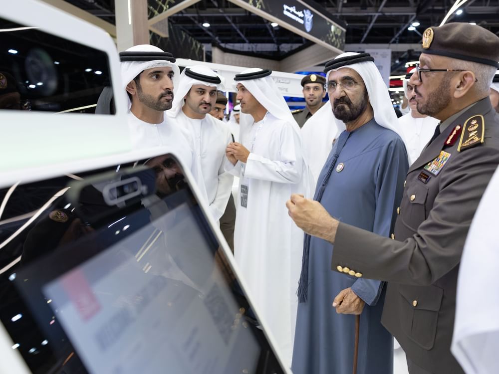محمد بن راشد يفتتح "جيتكس جلوبال 2025" ويطّلع على أحدث حلول التكنولوجيا والذكاء الاصطناعي