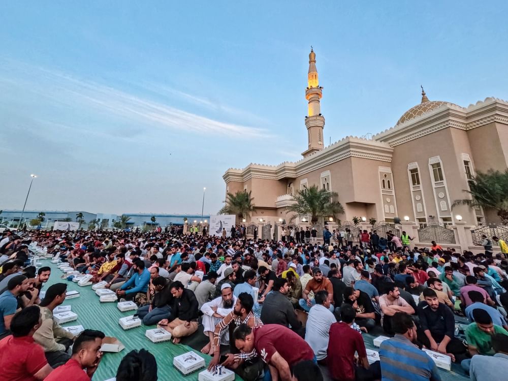 "دبي الخيرية" تطلق مبادرة "إفطار صائم"