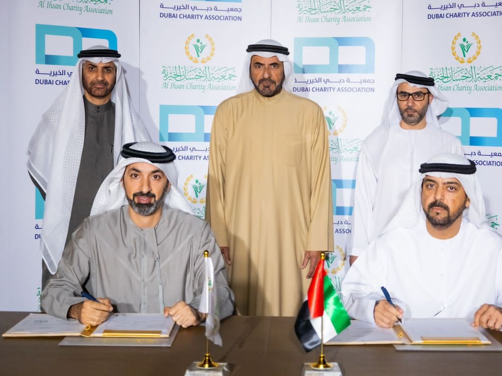 الإحسان الخيرية بعجمان و"دبي الخيرية"توسعان العمل ب"الحصالات الذكية"