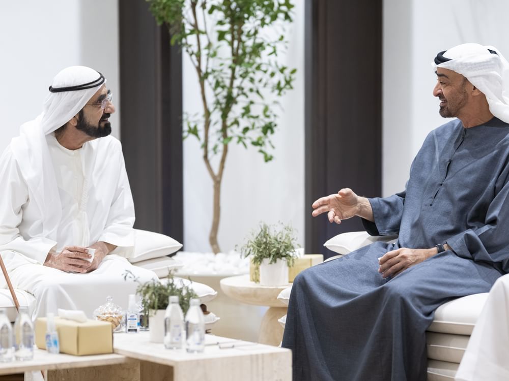 El presidente de los EAU y Mohammed bin Rashid: Los Emiratos han superado la crisis gracias a la unidad de su sociedad y la eficacia de sus instituciones