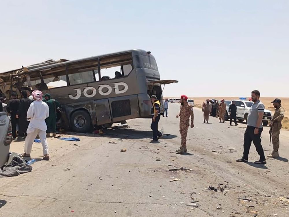 35 killed, 30 injured in Deir Ezzor-Damascus bus crash