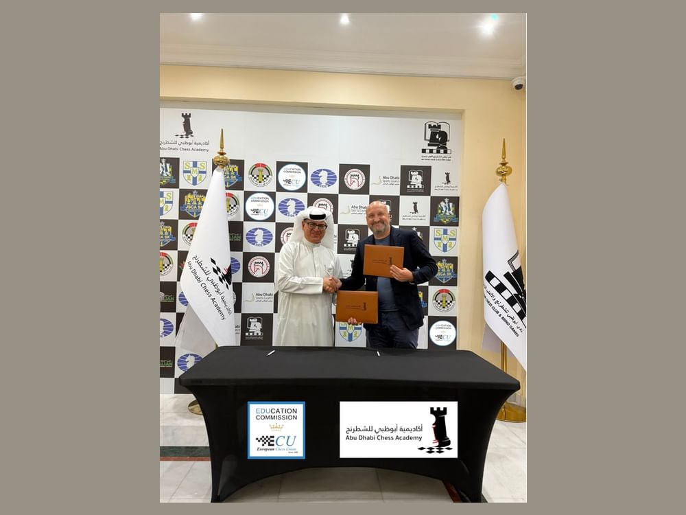 "أبوظبي للشطرنج" يوقع اتفاقية تعاون مع لجنة التعليم المدرسي بالاتحاد الأوروبي للعبة
