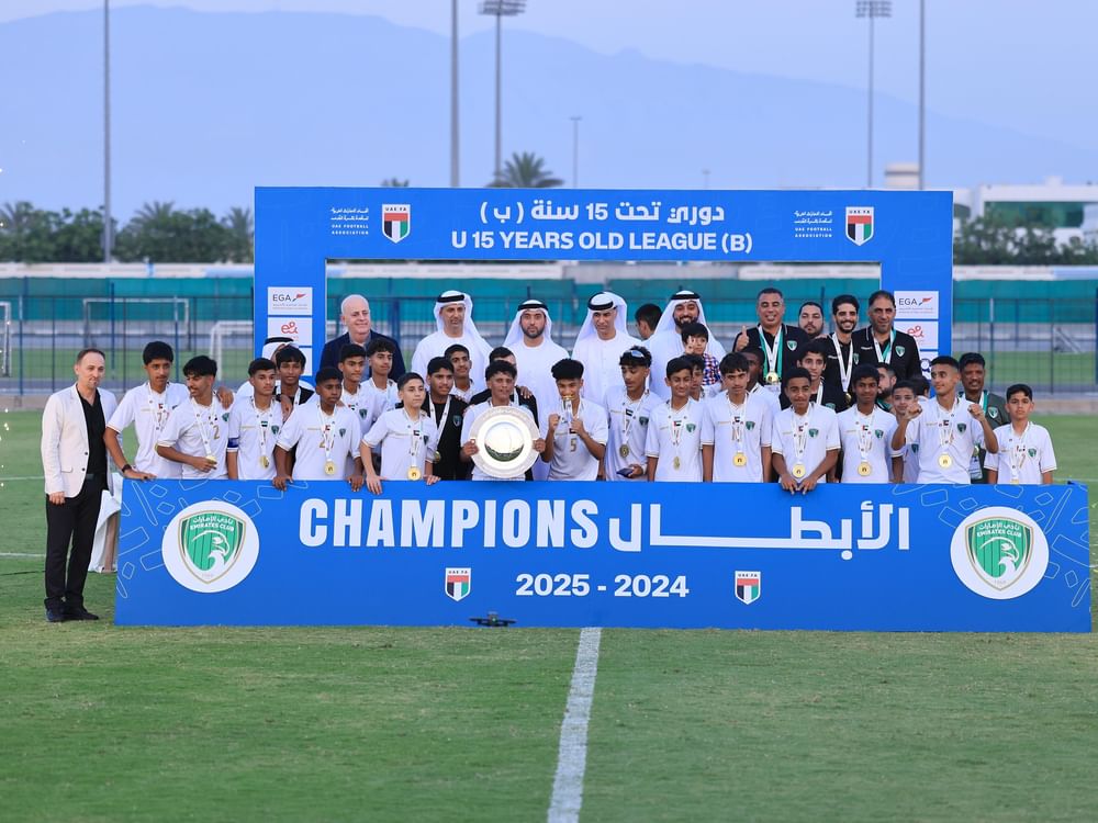 نادي الإمارات لكرة القدم يحرز لقب "دوري الأشبال" 