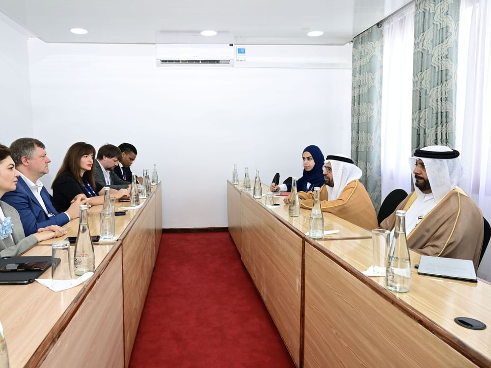 علي راشد النعيمي ونائب رئيس البرلماني الأوكراني يبحثان تعزيز التعاون البرلماني