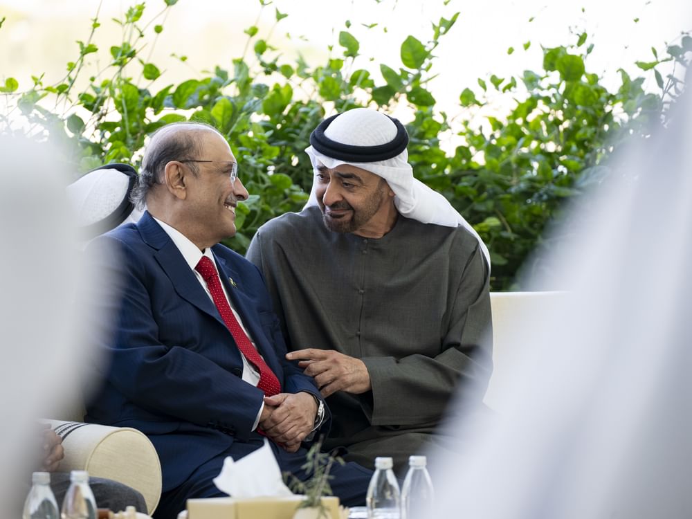 Los presidentes de Emiratos Árabes Unidos y Pakistán abordan las relaciones bilaterales y la situación regional