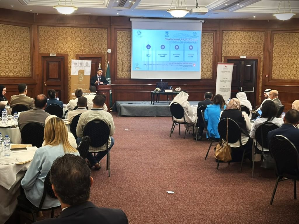 "جائزة الشارقة في المالية العامة" تختتم أعمال الملتقى المالي العربي الرابع في تونس 