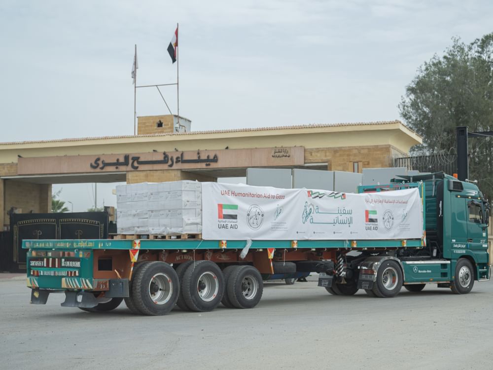ضمن "عملية الفارس الشهم 3".. دخول أول دفعة من مساعدات "سفينة صقر الإنسانية" إلى غزة