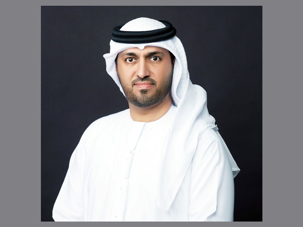 "طرق دبي" تضيء محطات المترو بـ 20 ألف مصباح موفر للطاقة "LED"