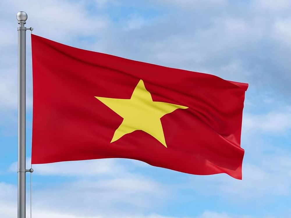 Bus fire kills 7 passengers in Vietnam