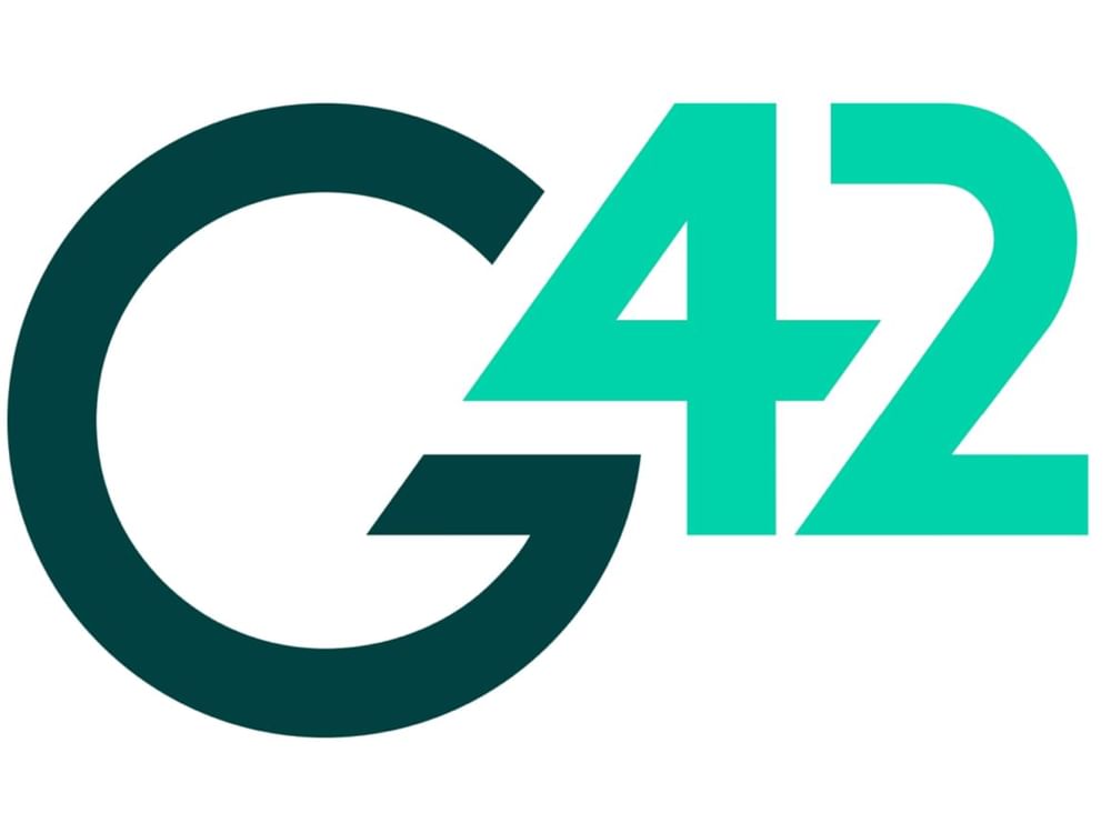 G42集团推出AI驱动采购平台 提升运营效率达40%