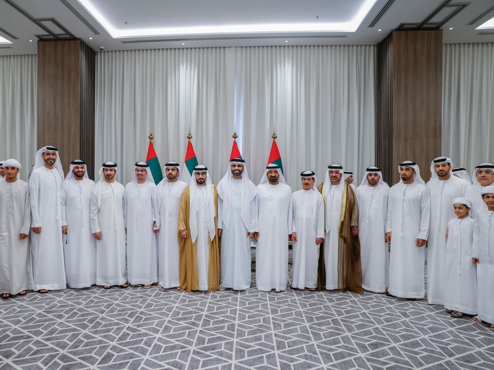 أحمد بن سعيد يحضر أفراح السويدي والجناحي