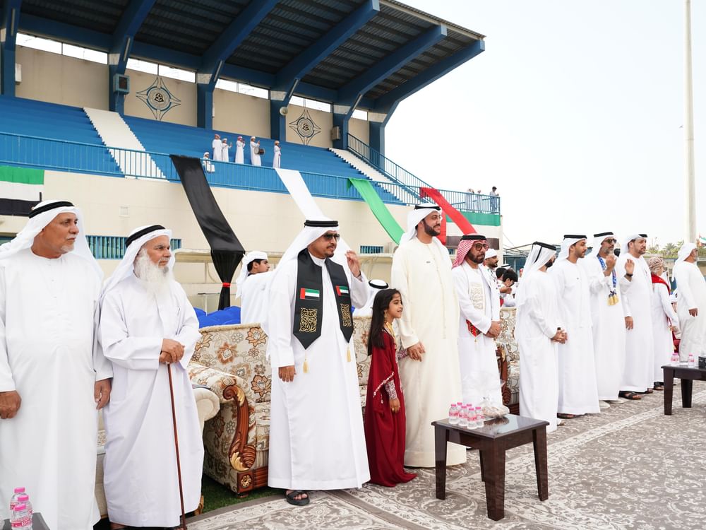 " التعاون الرياضي" يحتفل بعيد الاتحاد