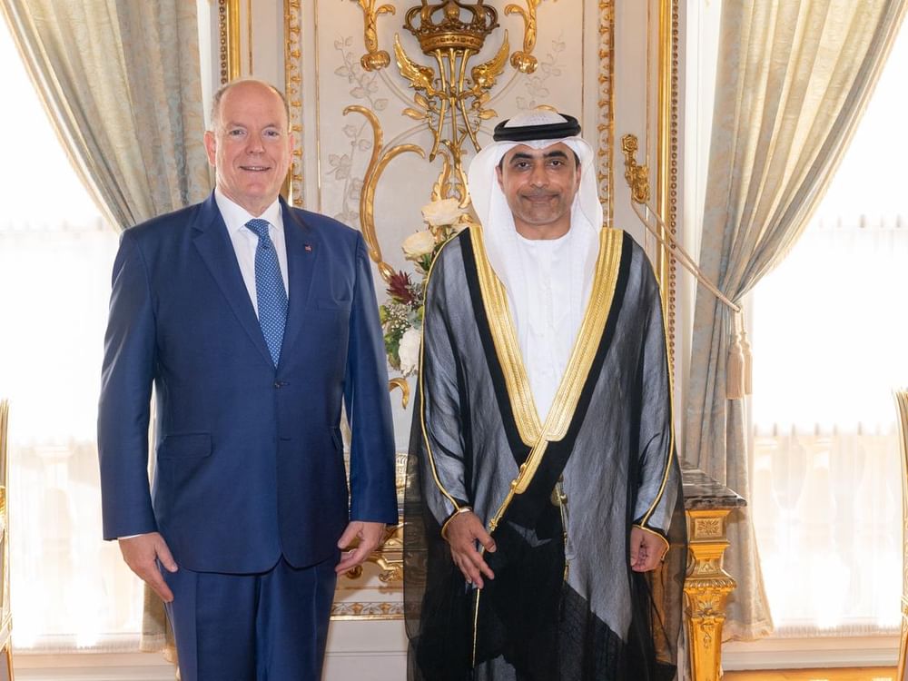 سفير الإمارات غير المقيم يقدم أوراق اعتماده إلى أمير موناكو