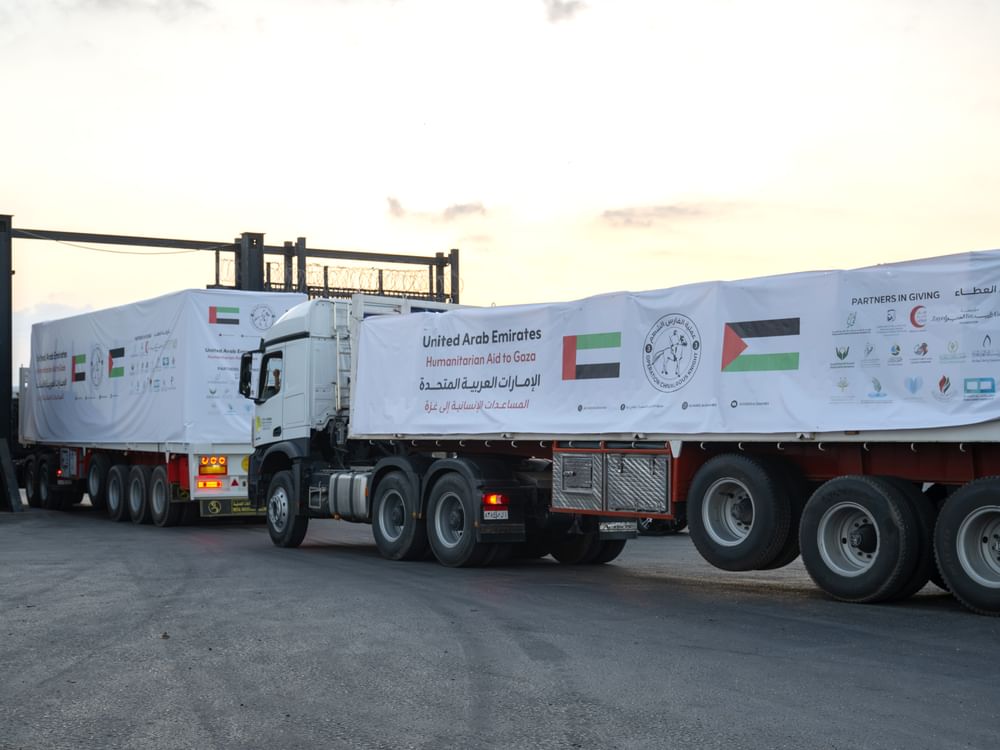 ضمن عملية "الفارس الشهم 3".. دخول 3 قوافل مساعدات إماراتية إلى قطاع غزة تحمل 458 طنا من المساعدات الإنسانية