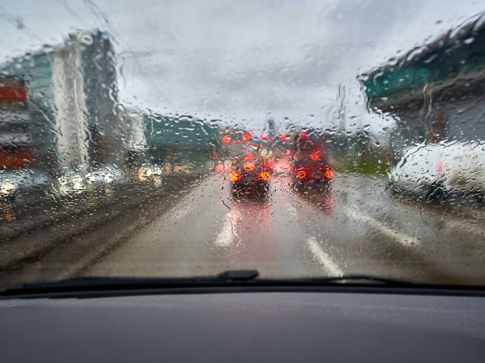 Précipitations record à travers les Émirats arabes unis