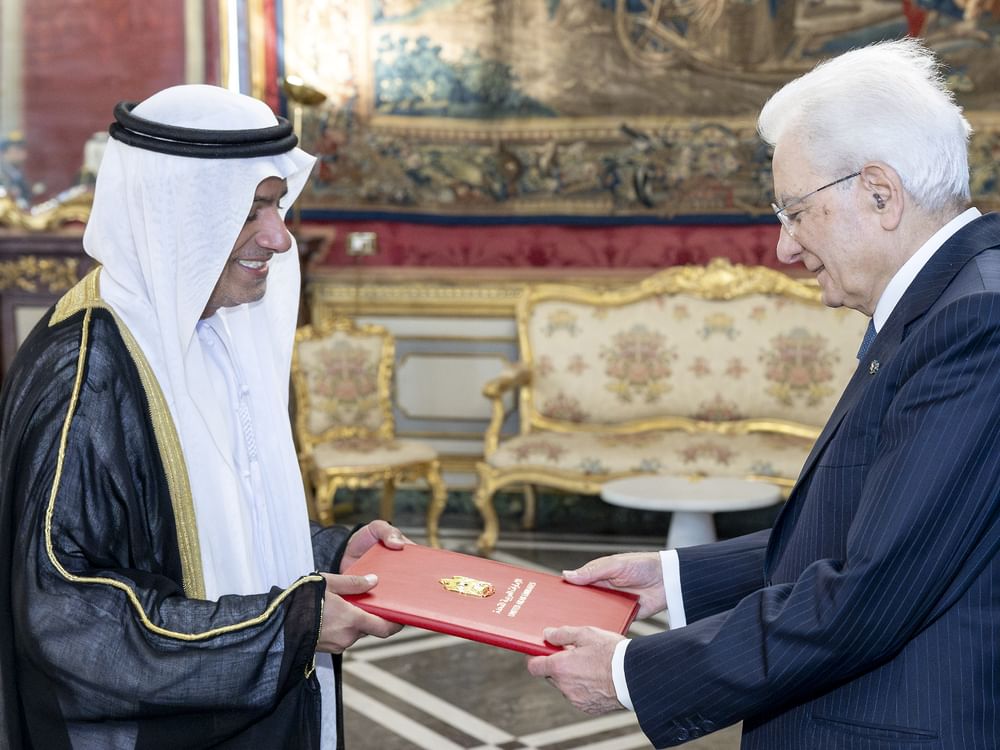 سفير الإمارات يقدم أوراق اعتماده إلى رئيس إيطاليا