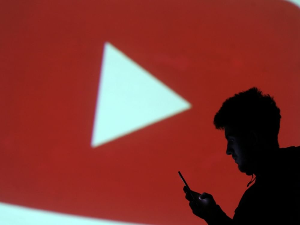 "يوتيوب" توظف الذكاء الاصطناعي لإنشاء قوائم تشغيل فورية لمشتركي "بريميوم"