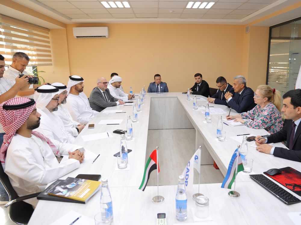 وفد "باحثي الإمارات" و"الإيسيسكو" يبحثان في طشقند تعزيز الشراكات البحثية