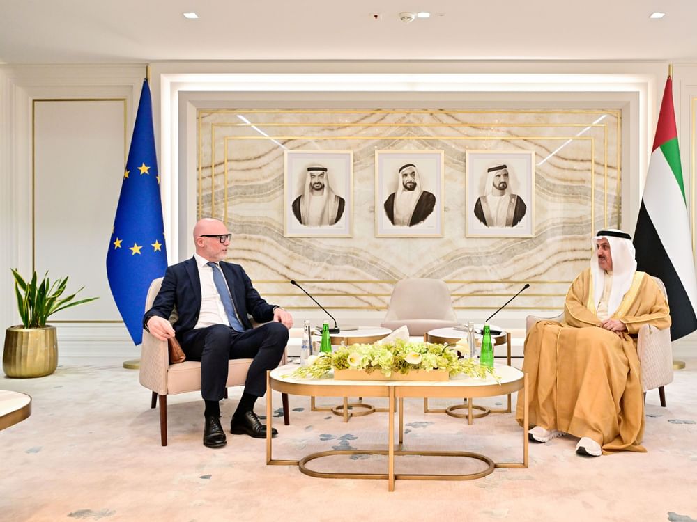 صقر غباش يلتقي عضو لجنة التجارة الدولية في البرلمان الأوروبي