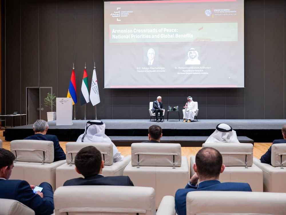 Anwar Gargash Diplomatic Academy hosts Armenian President