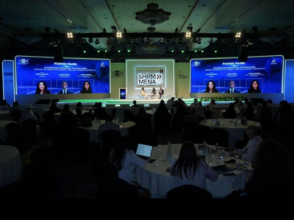 حكومة رأس الخيمة تستعرض رؤيتها لمستقبل العمل والذكاء الاصطناعي في مؤتمر "SHRM MENA 2025"