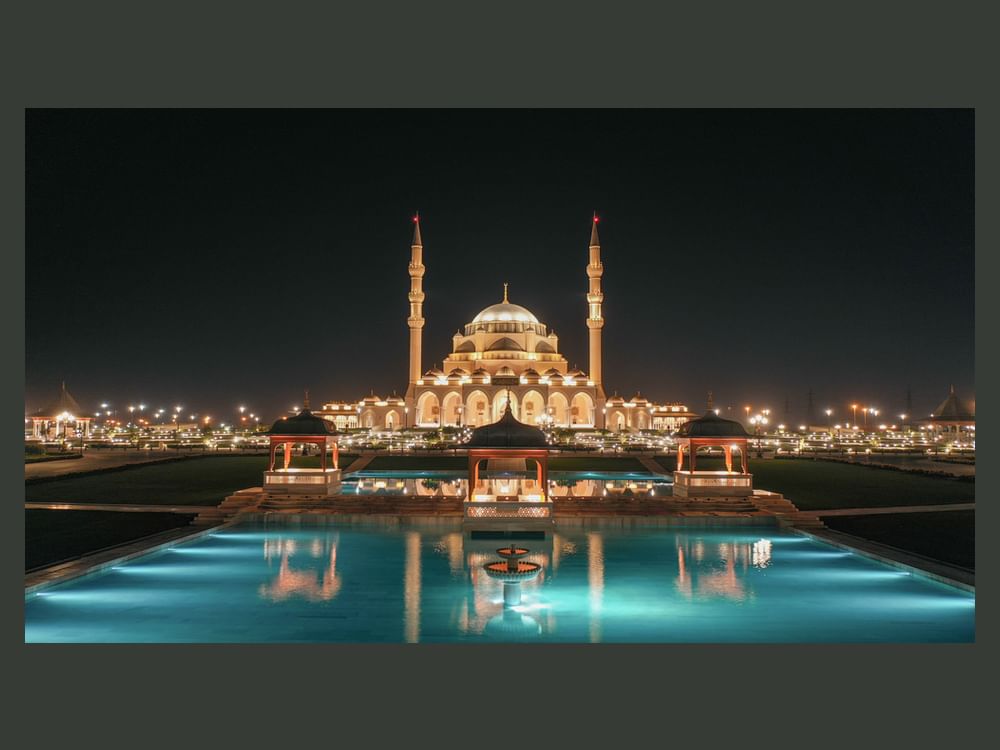 إسلامية الشارقة تحتفي بيوم زايد للعمل الإنساني