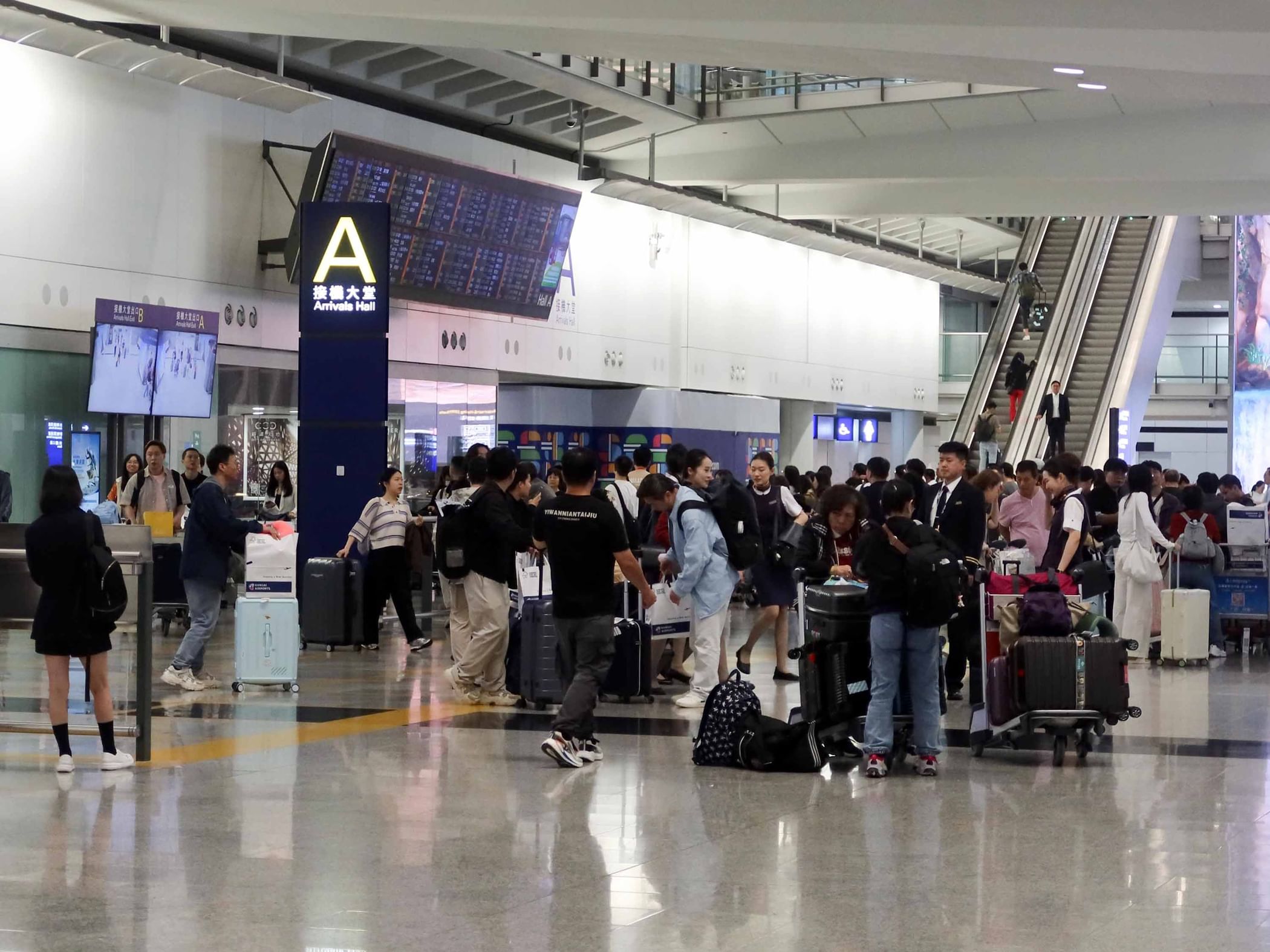 Hong Kong’s first-half air passenger traffic up 11.7%