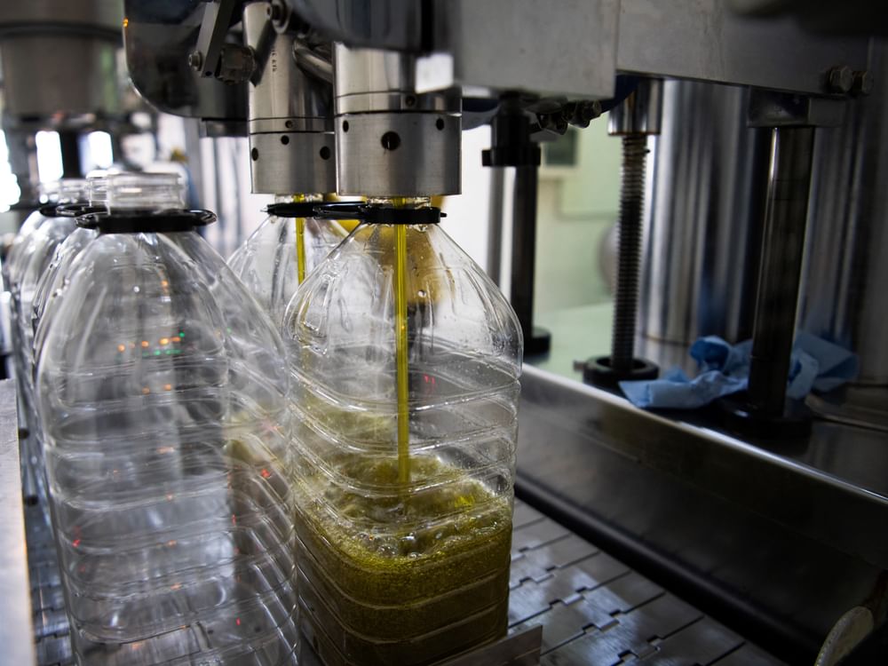 أسعار زيت الزيتون تسجل تراجعا لافتا في دول الاتحاد الأوروبي