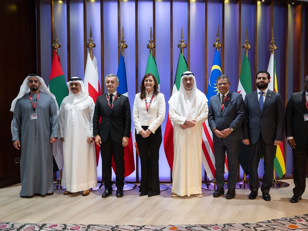 Saif bin Zayed meets ministers of justice and interior from brotherly and friendly countries on sidelines of Abu Dhabi 2026